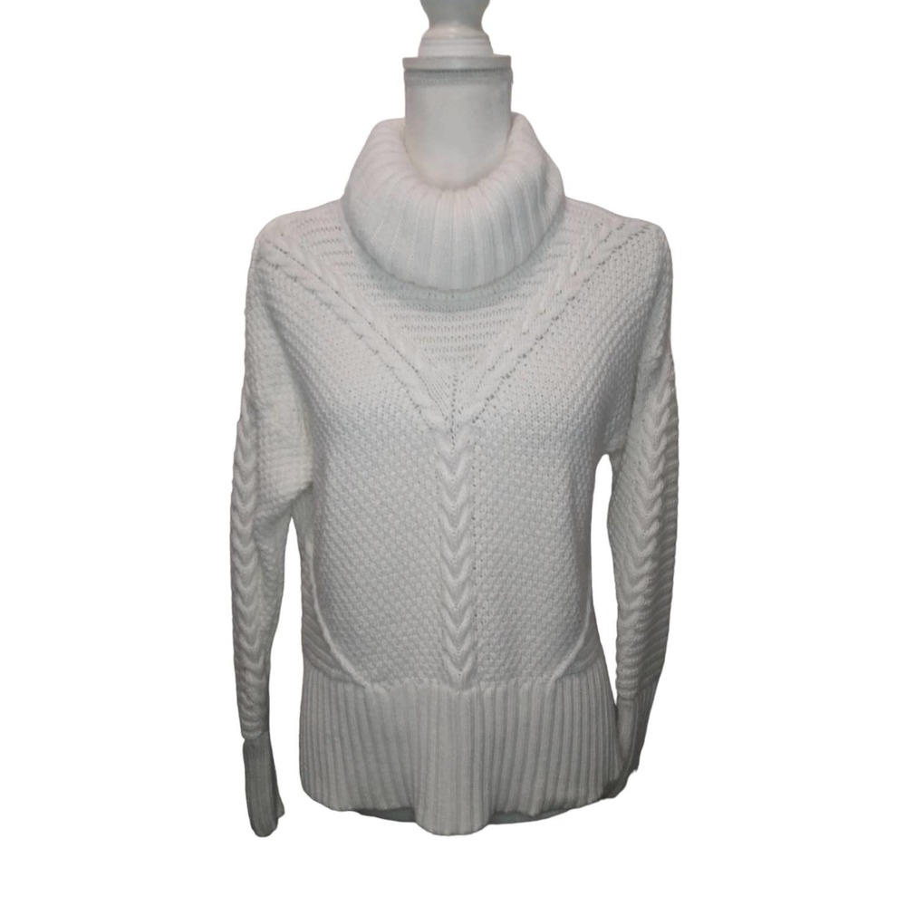 Rachel Ashwell turtle neck cable knit cream sweater